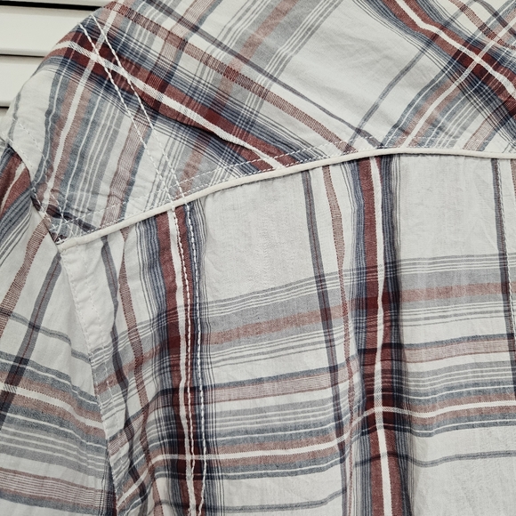 Men's Collared Long Sleeve Embroidered Pearl Snap Shirt Size Medium - Picture 7 of 10